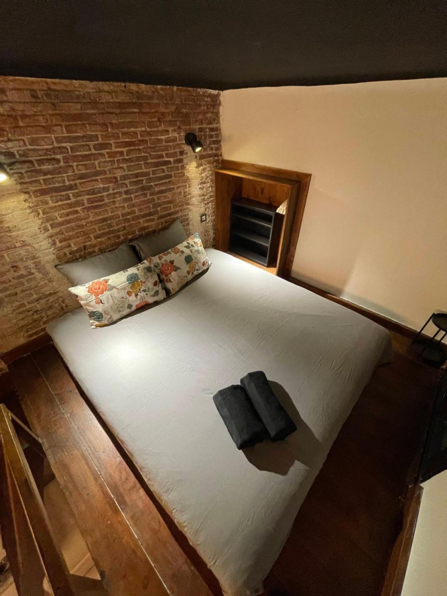 מדריד Apartamento Moderno En Edificio Historico מראה חיצוני תמונה
