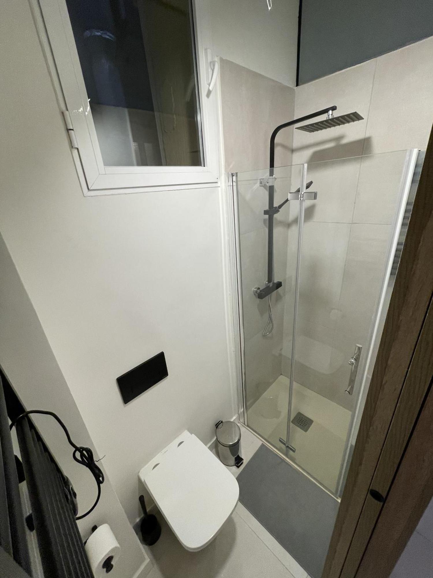 מדריד Apartamento Moderno En Edificio Historico מראה חיצוני תמונה